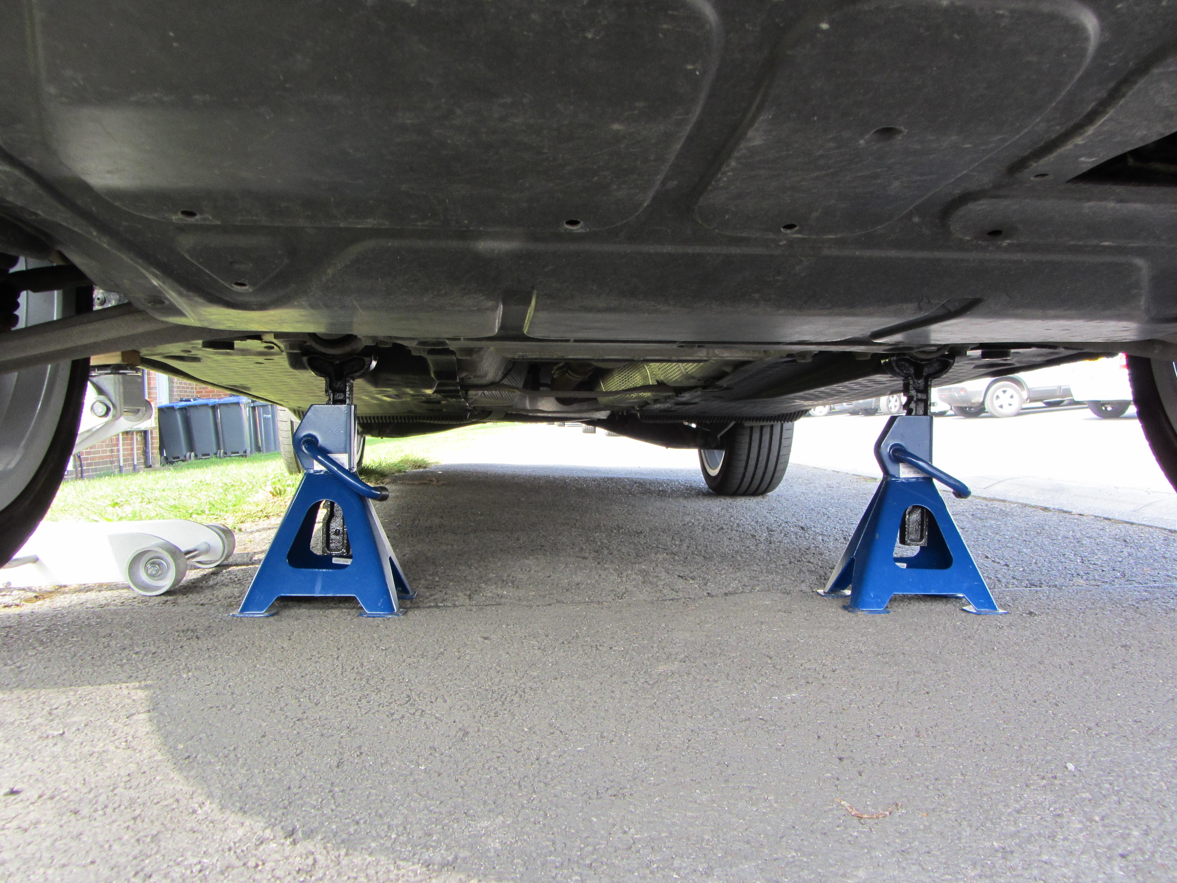 How to change Turbo Discharge and Intercooler pipes on 2.0 TSi How to