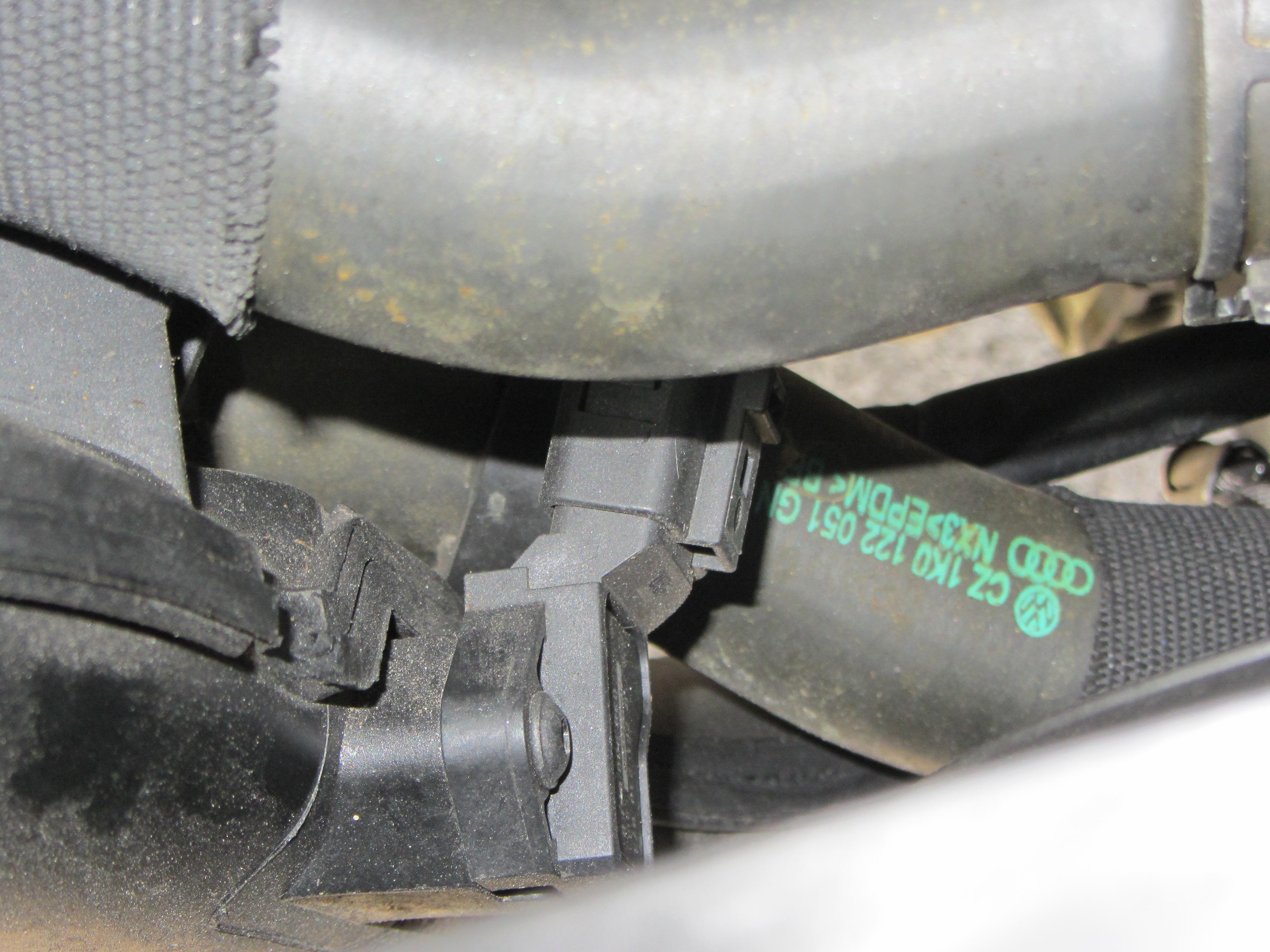 How to change Turbo Discharge and Intercooler pipes on 2.0 TSi How to