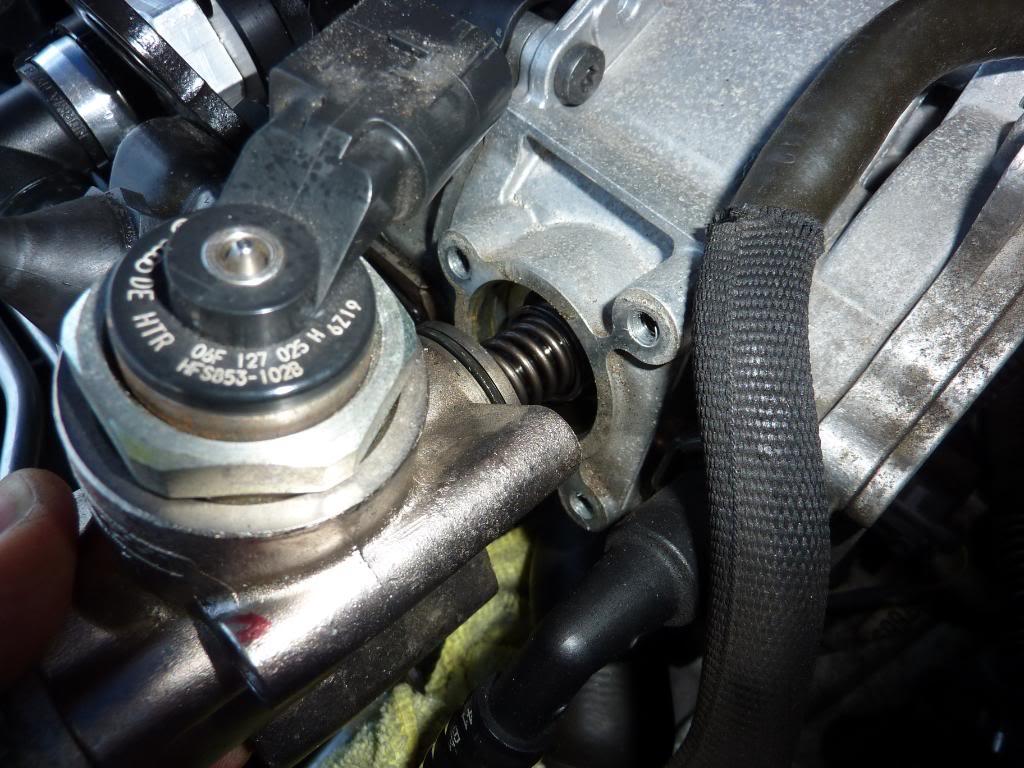 How to change Fuel Pump Cam Follower on 2.0 TFSi page 1 How to