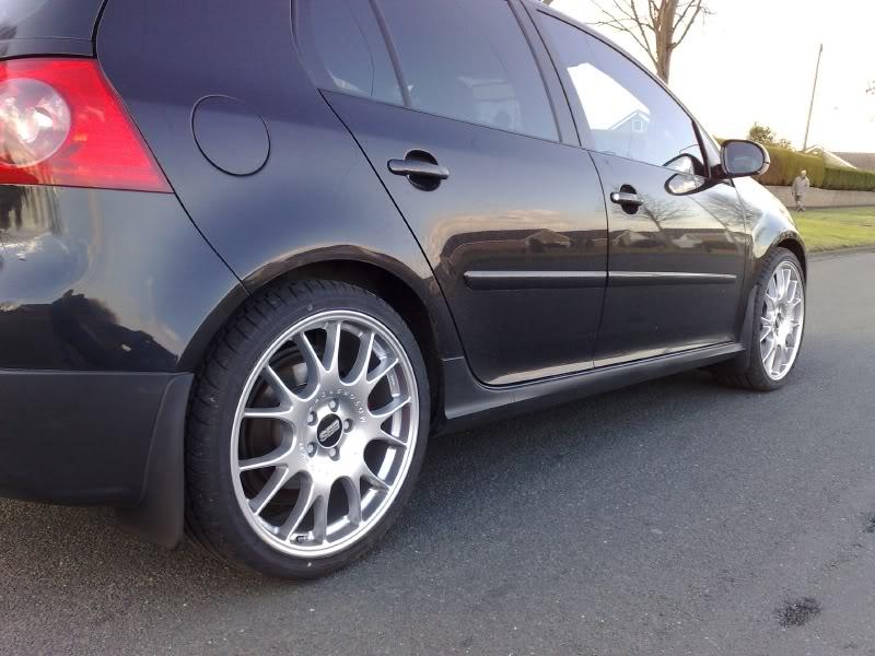 Pics of rear mud flaps - Mk5 General Area - MK5 Golf GTI